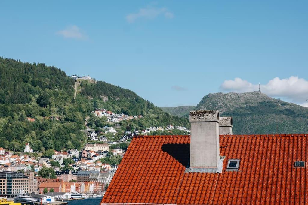 Beautiful Penthouse With An Ocean View In Bergen Apartment Exterior photo